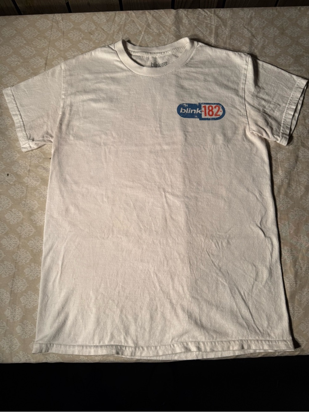 Blink-182 Enema Of The State T-Shirt Size S Cream Syringe Graphic Band Tee